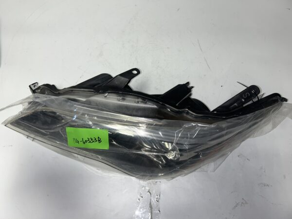 2015-2017 Toyota Camry Depo LH Driver Halogen Headlight Assembly OEM