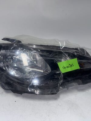 IMG_9205 2017-2025 Chrysler Halogen Right Side Headlight Assembly OEM