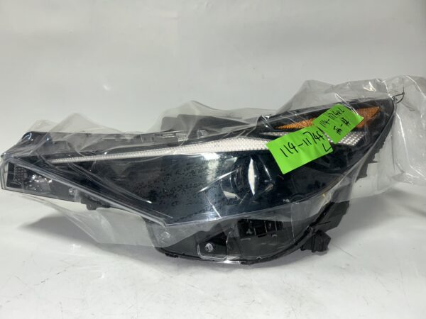 2021-2023 Hyundai Elantra LEFT LH DRIVER SIDE HEADLIGHT OEM