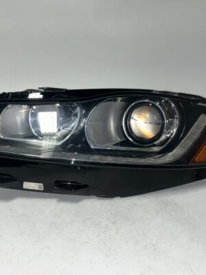 2016-2020 JAGUAR XF F-PACE Xenon HID Driver Left Headlight OEM