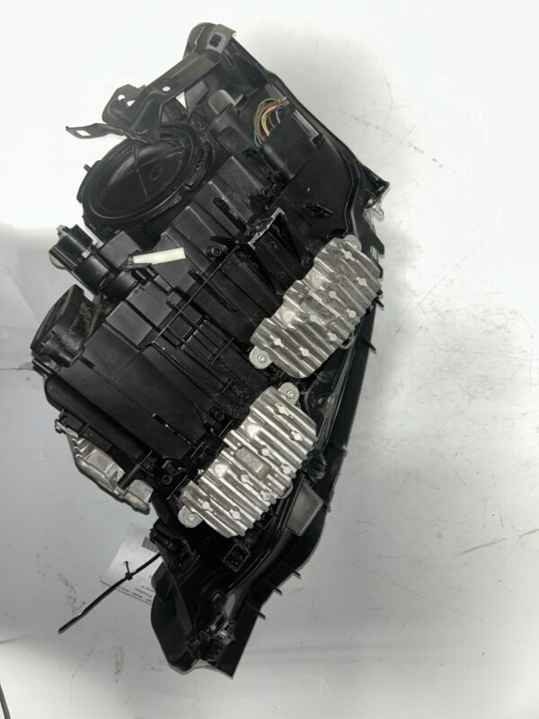 IMG_9320 2012-2015 BMW 328i 320i RIGHT PASSENGER SIDE HALOGEN HEADLIGHT OEM