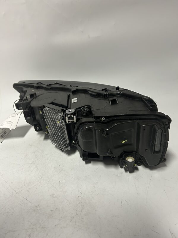 IMG_9330 2020-2024 AUDI SQ7 Q7 MATRIX W/O LASER LED RIGHT FRONT HEADLIGHT OEM