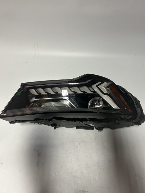 IMG_9331 2020-2024 AUDI SQ7 Q7 MATRIX W/O LASER LED RIGHT FRONT HEADLIGHT OEM