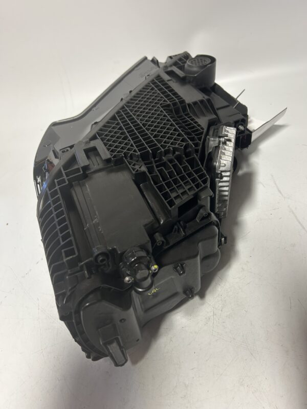 IMG_9332 2020-2024 AUDI SQ7 Q7 MATRIX W/O LASER LED RIGHT FRONT HEADLIGHT OEM