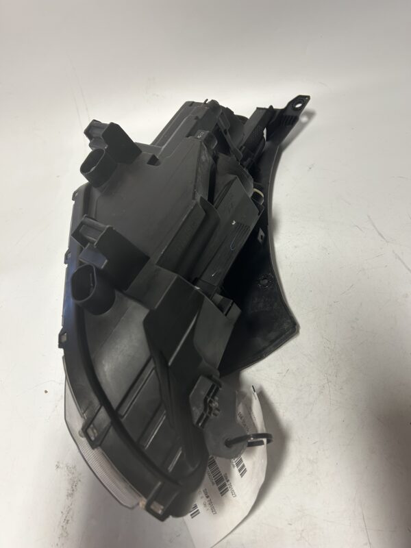 IMG_9374 2018-2019 HYUNDAI SONATA LEFT DRIVER SIDE HEADLIGHT OEM