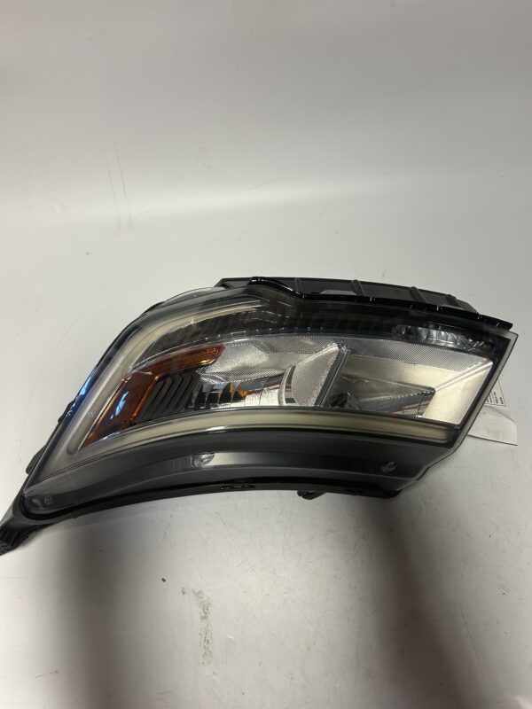IMG_9380 2016-2017 FORD EXPLORER LEFT LH DRIVER SIDE HEADLIGHT OEM