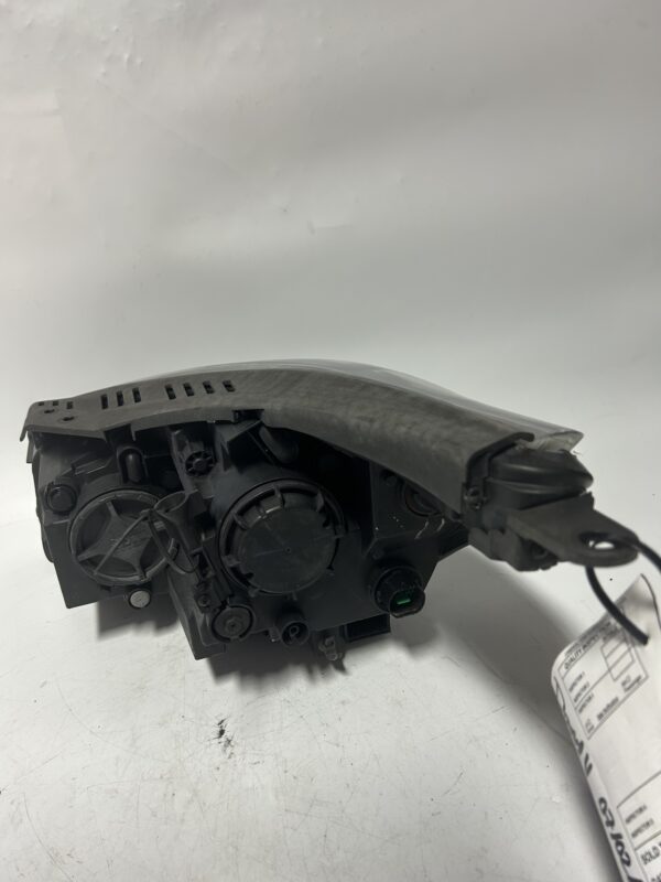 IMG_9415 2019-2020 Kia Sorento Halogen Right Passenger Headlight OEM