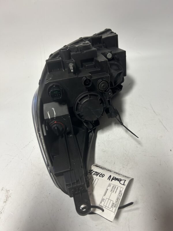 IMG_9417 2019-2020 Kia Sorento Halogen Right Passenger Headlight OEM