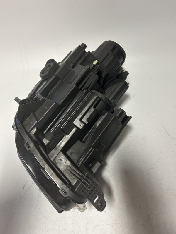 IMG_9424 2018-2022 Ford Ecosport Left Driver Headlight Assembly OEM