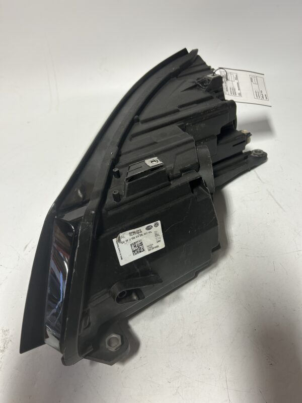 IMG_9470 2012-2018 VOLKSWAGEN TIGUAN PASSENGER RIGHT HALOGEN HEADLIGHT OEM