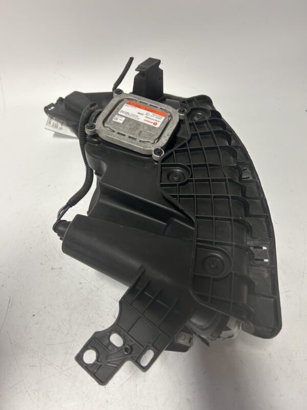 2013-2016 Ford Escape Xenon HID Right Side Headlight OEM