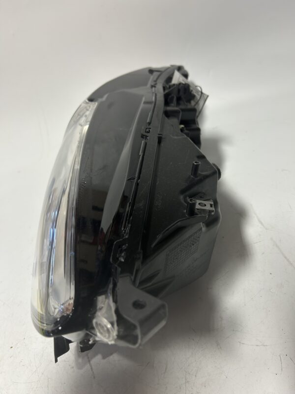 IMG_9481 2013-2016 FORD FUSION RIGHT SIDE HEADLIGHT LAMP ASSEMBLY OEM