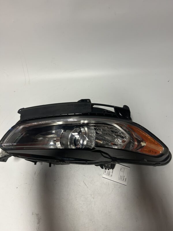 IMG_9483 2013-2016 FORD FUSION RIGHT SIDE HEADLIGHT LAMP ASSEMBLY OEM