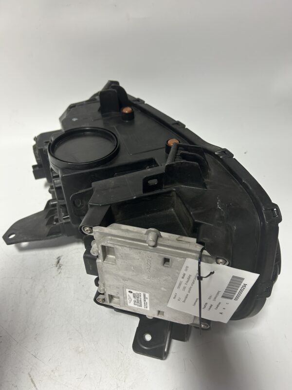 IMG_9499 2022-2025 Genesis GV70 Right Headlamp LED Headlight OEM