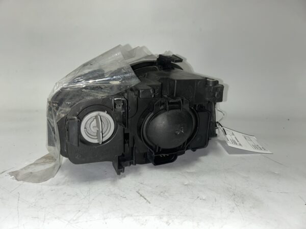 IMG_9528 2005-2009 AUDI A4 Driver Side Left Halogen Headlight OEM