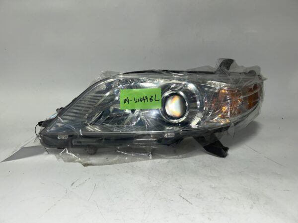 IMG_9545 2011-2020 Toyota Sienna Left Driver Headlight OEM