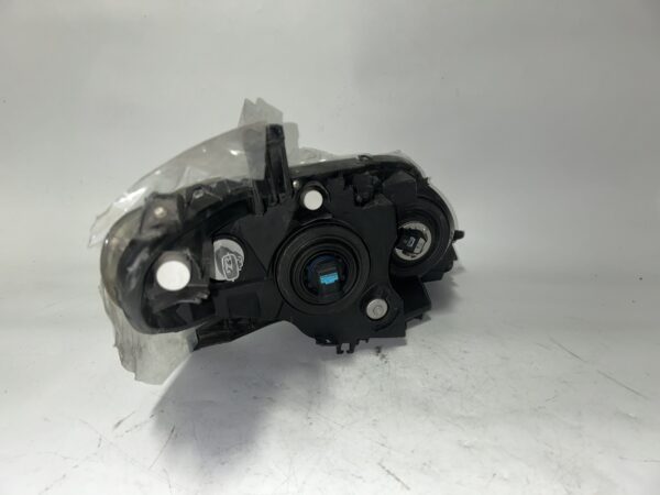 IMG_9550 2011-2020 Toyota Sienna Left Driver Headlight OEM