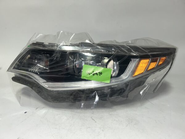 IMG_9592 2016-2018 Kia Optima Halogen LH Driver Side Headlight OEM
