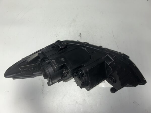 IMG_9643 2017-2018 Hyundai Elantra Passenger RH HeadLight Lamp OEM