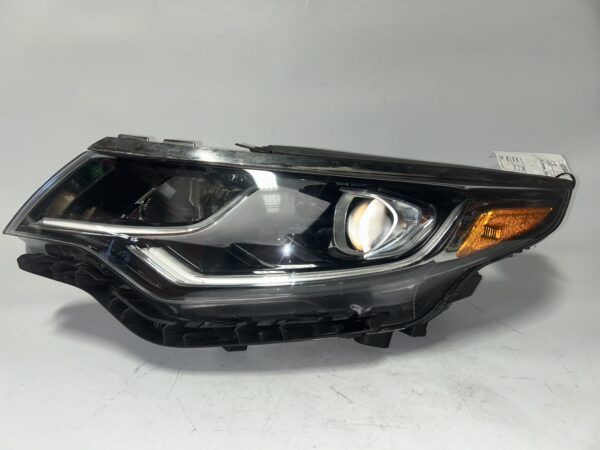 IMG_9647 2019-2020 KIA OPTIMA HALOGEN LEFT DRIVER FRONT HEADLAMP LIGHT OEM