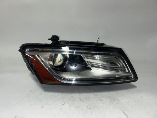 IMG_9755 2013-2017 Audi Q5 RIGHT PASSENGER HID HEADLIGHT OEM
