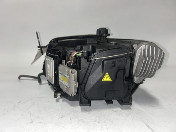 IMG_9759 2013-2017 Audi Q5 RIGHT PASSENGER HID HEADLIGHT OEM