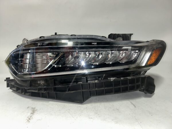 IMG_9762 2018-2022 Honda Accord Halogen Driver Left Side Headlight Assembly OEM