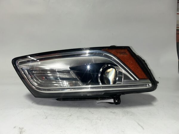 IMG_9786 2013-2017 Audi Q5 HID Right Passenger Side Headlight OEM