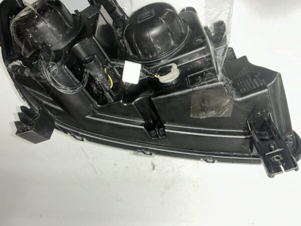 IMG_9841 2015-2022 CHEVY COLORADO DRIVER LEFT SIDE HALOGEN HEADLIGHT OEM