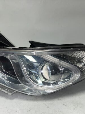 IMG_9852 2011-2015 Hyundai Sonata Driver Side Headlight Assembly OEM