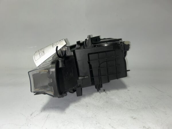 IMG_9881 2012-2015 BMW 328i Halogen Passenger Side Headlight Assembly OEM