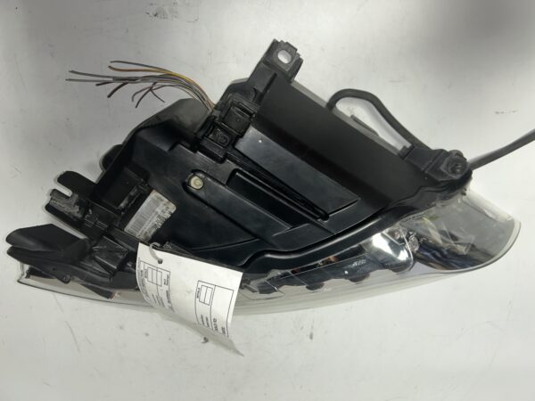 IMG_9900 2010-2015 Audi Q7 Xenon HID Right RH Passenger Side Headlight OEM