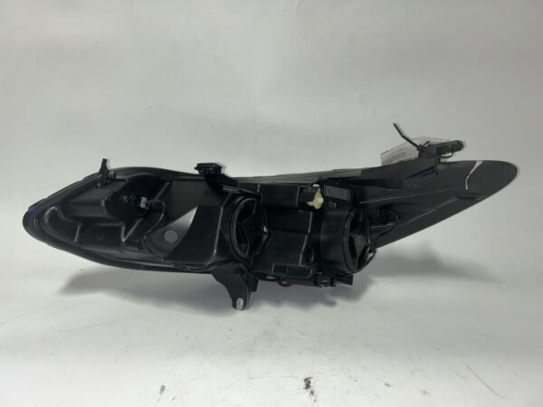 2016-2019 Chevrolet Cruze Halogen Right Passenger Headlight OEM