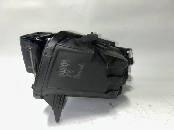 2020-2023 Buick Encore GX Halogen Right Passenger Headlight OEM