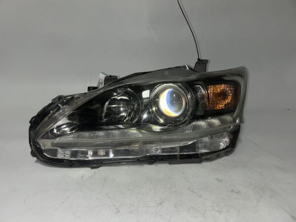 IMG_9949 2015 Lexus CT200h Halogen Driver Side HeadLight Assembly OEM