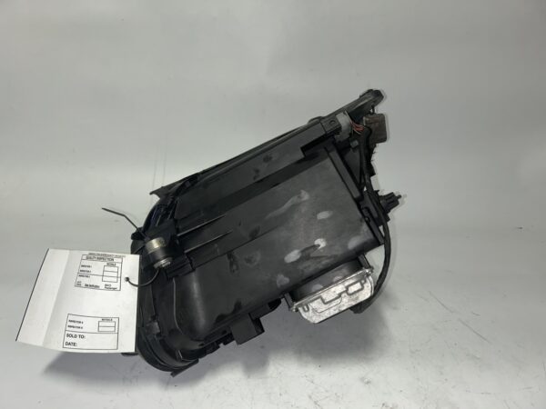 2015-2018 Mercedes Benz C300 W205 LED Passenger Headligh OEM