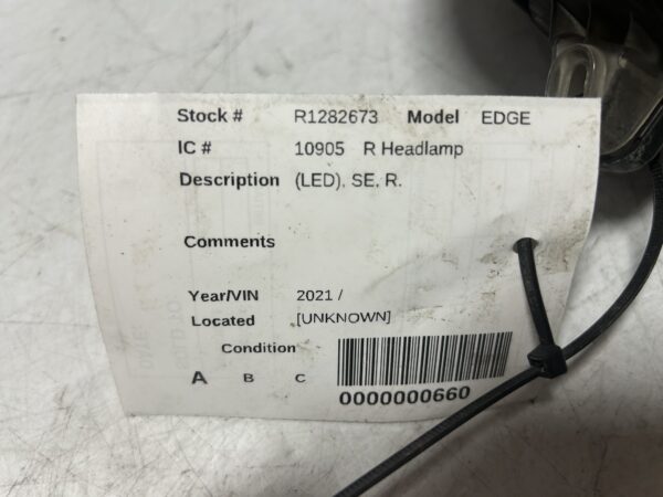 2019-2021 FORD EDGE LED HEADLIGHT BLACK BEZEL SPORT RIGHT KT4B13W029CH OEM