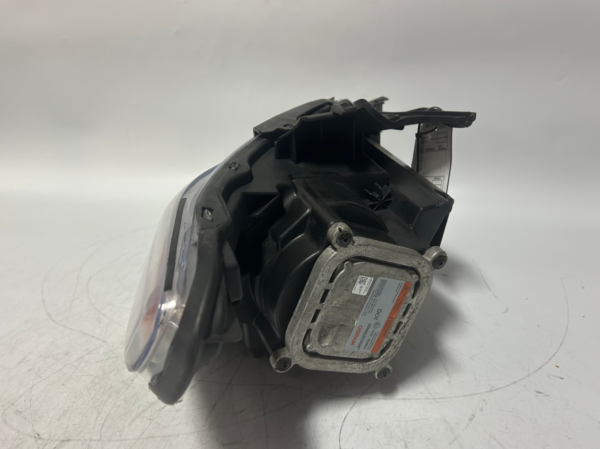 2018-2021 Chevrolet Traverse Left Driver Side Xenon HID Headlight OEM 84887857