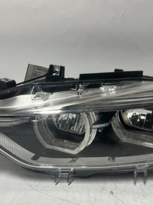 2019-2021 BMW 3 Series G20 LED Headlight Left Side OEM 63118496159