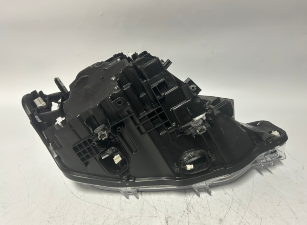 2019-2021 BMW 3 Series G20 LED Headlight Left Side OEM 63118496159