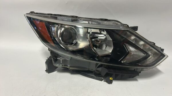 2013-2017 AUDI Q5 Xenon HID Right Passenger Side Headlight OEM