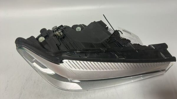 图片_20260414151051_431_14 2017-2020 BMW 5 Series Adaptive LED Right Passenger Headlight OEM